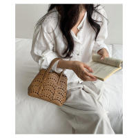Nuevo estilo de mujer tallada hueca, bolso de cesta cruzado de alta gama a la moda para el trabajo - details 10