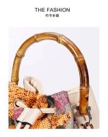 Moda Lentejuelas Bordado Cubo Baboom Handle Bolsos de mujer Flor Paja Hombro Crossbody Bolsos Sumer Beach Tote Bag Mochila de lujo de alta gama - details 1