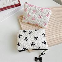 Organizador de maquillaje con lazo colgante, bolsa de cosméticos con cremallera de estilo coreano, bolsa de maquillaje Balletcore, monedero de gran capacidad para estudiante - details 4