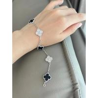 Delicadas pulseras de trébol de cuatro hojas en oro de 14 quilates para mujer, joyería de flores de la suerte - details 11