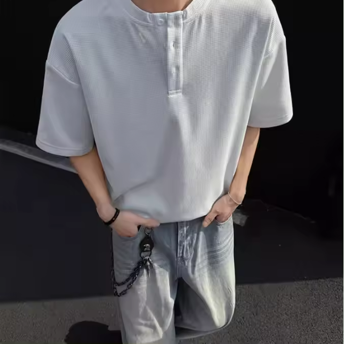 Moda de Verano 2025 Camiseta Casual Suelta para Hombres Manga Corta, Algodón, Estilo Gachas - 1