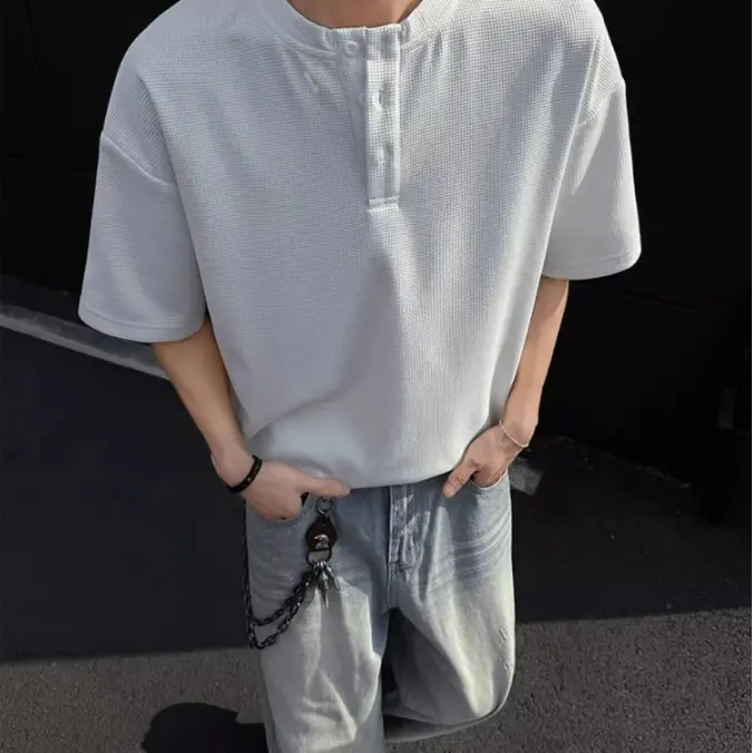 Moda de Verano 2025 Camiseta Casual Suelta para Hombres Manga Corta, Algodón, Estilo Gachas - 1