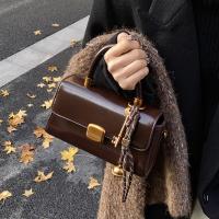 Bolso premium mujer nuevo bolso de mensajero versátil moda portátil pequeño bolso cuadrado marea - details 2