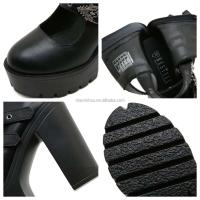 Dropshipping logo otoño nuevo artículo negro estilo gótico tacones altos gruesos zapatos de mujer hebilla de metal cinturón botas de suela gruesa - details 6