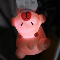 Bonita capibara, luz nocturna USB, lámpara con enchufe USB de dibujos animados de plástico, lámpara de ambiente pequeña USB práctica marrón, regalos para niños - details 10