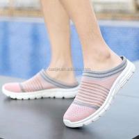 Nuevos zuecos antideslizantes de alta calidad con suela de malla Eva ligera, zapatos de mujer brillantes y brillantes en talla 46 - details 5