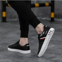 Zapatillas de deporte de moda para hombre, zapatos vulcanizados, planos y gruesos, cómodos, con plataforma para primavera y otoño, zapatos deportivos informales blancos - details 15