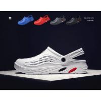 Sandalias ligeras de EVA para hombre, zapatos informales con agujeros, zuecos para amantes del jardín en casa, zapatillas planas de playa al aire libre, talla grande 49 - details 1