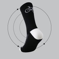 Calcetines de Ciclismo de Secado Rápido para Hombres y Mujeres - Transpirables, Antideslizantes, Duraderos Calcetines Atléticos de Media Pantorrilla para Correr, Baloncesto, Fútbol y Deportes al Aire Libre - details 2