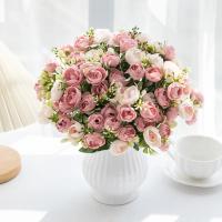 Rosa de seda de 15 cabezas, capullo de té pequeño para decoración de Navidad, alféizar del hogar, accesorios de bonsái, Fondo de boda, pared de flores artificiales - details 13