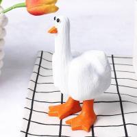 Nuevo bonito pato de resina creativo, artesanía, pato de dedo medio, decoración de escritorio, adorno para el hogar, 14,5 cm - details 5