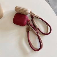 Fundas de Silicona Suave para Auriculares AirPods Pro 2 Cubierta Antipérdida con Cordón - details 8