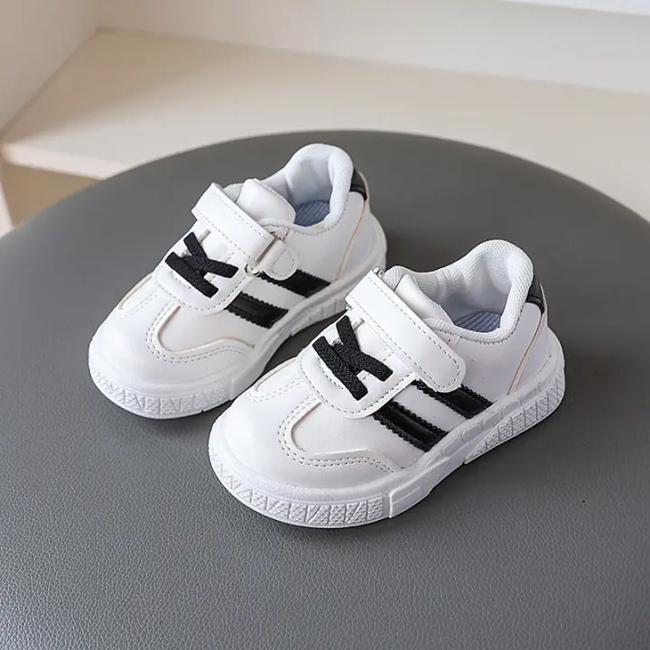 Zapatos Blancos para Niños Primavera-Otoño Zapatillas de Entrenamiento Alemán Resistente al Desgaste Zapatos Casuales para Niñas - 1