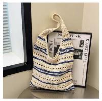 Bolso de algodón tejido de un solo hombro a rayas, bolso de paja hueco, bolso de vacaciones en la playa - details 1
