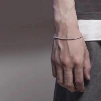 Pulsera de Acero Inoxidable para Hombre, Diseño Exclusivo Minimalista, Regalos para Hombre,3 Tamaños, Material Hipoalergénico y Ecológico - details 6
