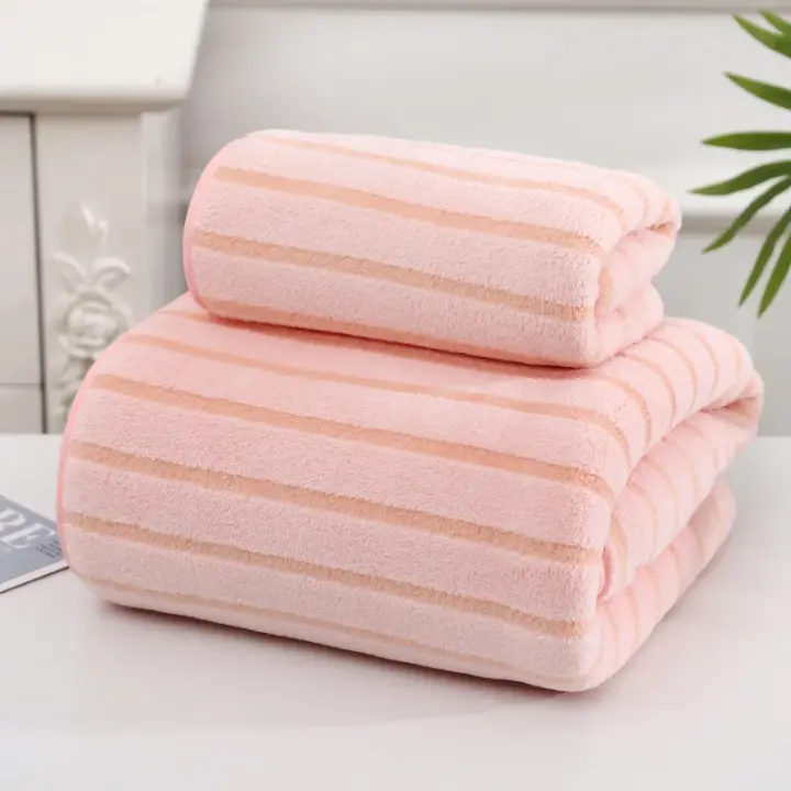 Toalla de Baño de Microfibra Suave y Absorbente Secado Rápido Tamaño Grande 70x140cm - 1