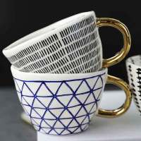 Pellizco de mano taza de cerámica de boca ancha irregular taza de café con mango dorado geométrico taza de avena de gran capacidad taza de agua para parejas - details 3
