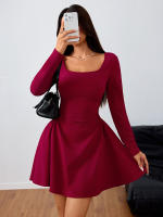 Vestido elegante de cuello cuadrado de mujer, falda roja de vino de cintura alta - details 5