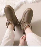 Zapatos de algodón para mujer, botas de nieve, zapatos informales, zapatos de alta calidad con terciopelo, botas cortas cálidas, botas desnudas de suela gruesa de un solo paso, novedad de 2024 - details 18