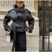 Chaqueta Larga de Lana de Oveja con Detalles de Parche Abrigo de Invierno Cálido con Cinturón y Bolsillo Moda Callejera Femenina 2024 - details 36
