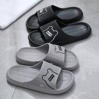 Zapatillas de verano para hombre y mujer, chanclas antideslizantes de oso de dibujos animados para el hogar, sandalias de playa para interiores y exteriores, talla grande, novedad - details 8