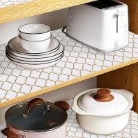 1 rollo de revestimiento para estantes, antideslizante para refrigerador, impermeable y cortable, almohadilla no adhesiva, gabinete a prueba de humedad - details 1