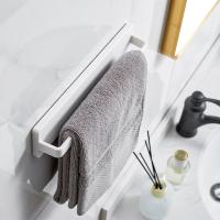 Toallero duradero sin rastro montado en la pared, estante de plástico sin perforaciones para zapatos, escurridor de almacenamiento multifuncional blanco detrás de la puerta - details 4