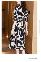 Elegante Vestido de Satén con Estampado Falda de Moda de Alta Gama para Mujer - details 3