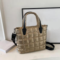 Bolso bandolera de gran capacidad con hombro acolchado de nailon para mujer Color sólido - details 3