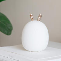 Luz nocturna de silicona para niños y bebés, lámpara de Ambiente de Navidad, recargable, táctil, ciervo, conejo, cartón Led - details 11