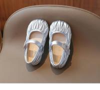 Zapatos de cuero con hebilla cuadrada para niña, calzado de princesa versátil, informal, elegante, primavera y otoño, 2024 - details 5