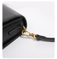 Bolso bandolera premium de un solo hombro, bolso de mujer nuevo, temperamento simple y versátil, bolso cuadrado pequeño, bolso tipo tofu. - details 17