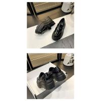 Zapatos de Muffin Gruesos para Mujer Primavera 2025 Estilo Salvaje Pequeños de Cuero con Zapatos Individuales - details 10