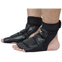 Guantes de Tucsondo para Karate y MMA Equipamiento Profesional para Calentar un Pie y Proteger los Dientes para Hombres y Niños - details 7