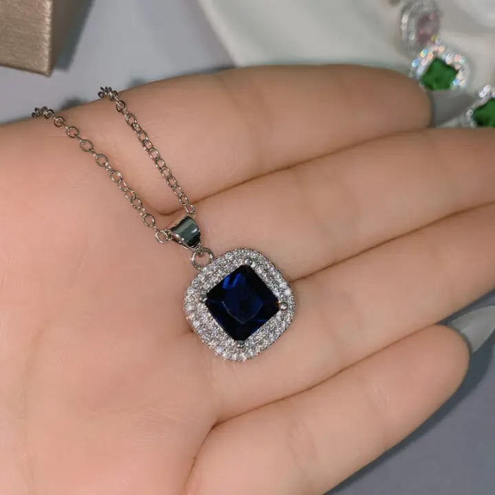 Elegantes Pendientes de Diamante de Punto de Alta Graduación 18K Diseño Cuadrado Grande Clásico - 1