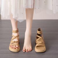 Sandalias verano de las mujeres 2025 nuevo desgaste exterior antideslizante de fondo plano zapatos de playa versátil negro vacío botas frescas marea - details 18