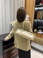 Bolso para las axilas nuevo bolso de bolos para mujer bolso baguette de viaje al hombro. - details 4