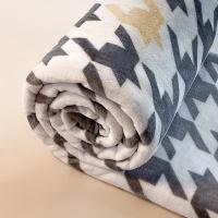 Manta de Lana de Estilo Geométrico en Blanco para Colchones y Sofá Reacciona con Impresión Gráfica Ideal para Cama Individual/Reina/Rey - details 26