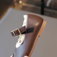2025 nuevos zapatos planos para niños, zapatos sencillos de cuero de princesa Lolita para niñas, zapatos informales de moda plisados y versátiles para caminar para niños - details 21