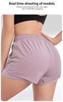Pantalones cortos deportivos elásticos para mujer con bolsillos, mallas falsas de Yoga para correr y entrenar, tamaño real - details 5
