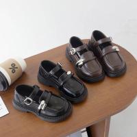 Zapatos de cuero para niños y niñas, mocasines versátiles de estilo británico a la moda, uniforme antideslizante de fondo suave, novedad de otoño, 2024 - details 1