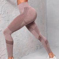 Pantalones de yoga para mujer, monos de entrenamiento para correr con cintura alta y realce de cadera, control abdominal, entrenamiento de estiramiento, sin costuras - details 2