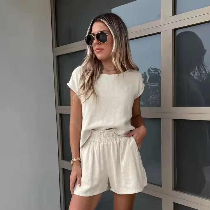 Traje corto informal de verano para mujer, camisetas holgadas y cómodas con cuello redondo y pantalones cortos de cintura elástica, ropa de calle a la moda para mujer - 1