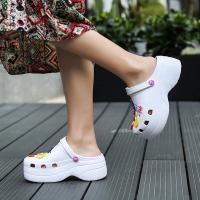 Sandalias clásicas blancas para mujer, zuecos de jardín, zapatos de playa informales, hogar - details 7