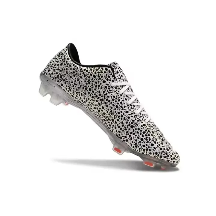 Zapatos de fútbol FG Tacos hombres Crampones de Botas de fútbol scarpe calcio zapatillas de deporte Suela chapada de punto. - 1
