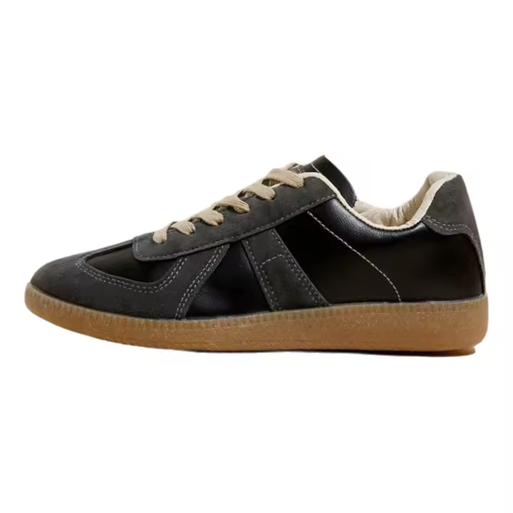 Zapatillas Blancas de Entrenamiento Pequeñas para Mujer Transpirables, Adecuadas para Primavera-Verano, Estilo Casual de Bordo - 1