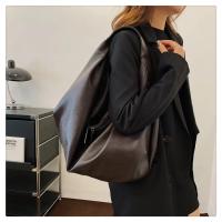 Bolsos de hombro grandes negros para mujer, bolso de compras grande, bolso cruzado de cuero suave de calidad de Color sólido, bolso de mano de viaje para mujer - details 22