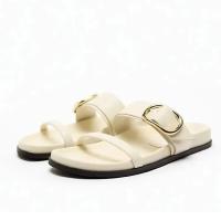 Nuevas zapatillas negras de gran oferta para mujer, sandalias de plataforma de verano, zapatos planos de cuero para mujer, zapatillas con punta abierta, tacones planos, decoración de Metal - details 2