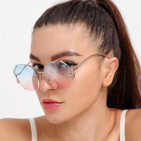 Gafas de sol Polarizadas para mujer, montura Hexagonalel metal, Estilo clásico y elegante 100% protección UV400 - details 0