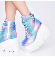Zapatos de suela gruesa europeos y americanos coloridos punk de estilo gótico de gran tamaño para mujer - details 1